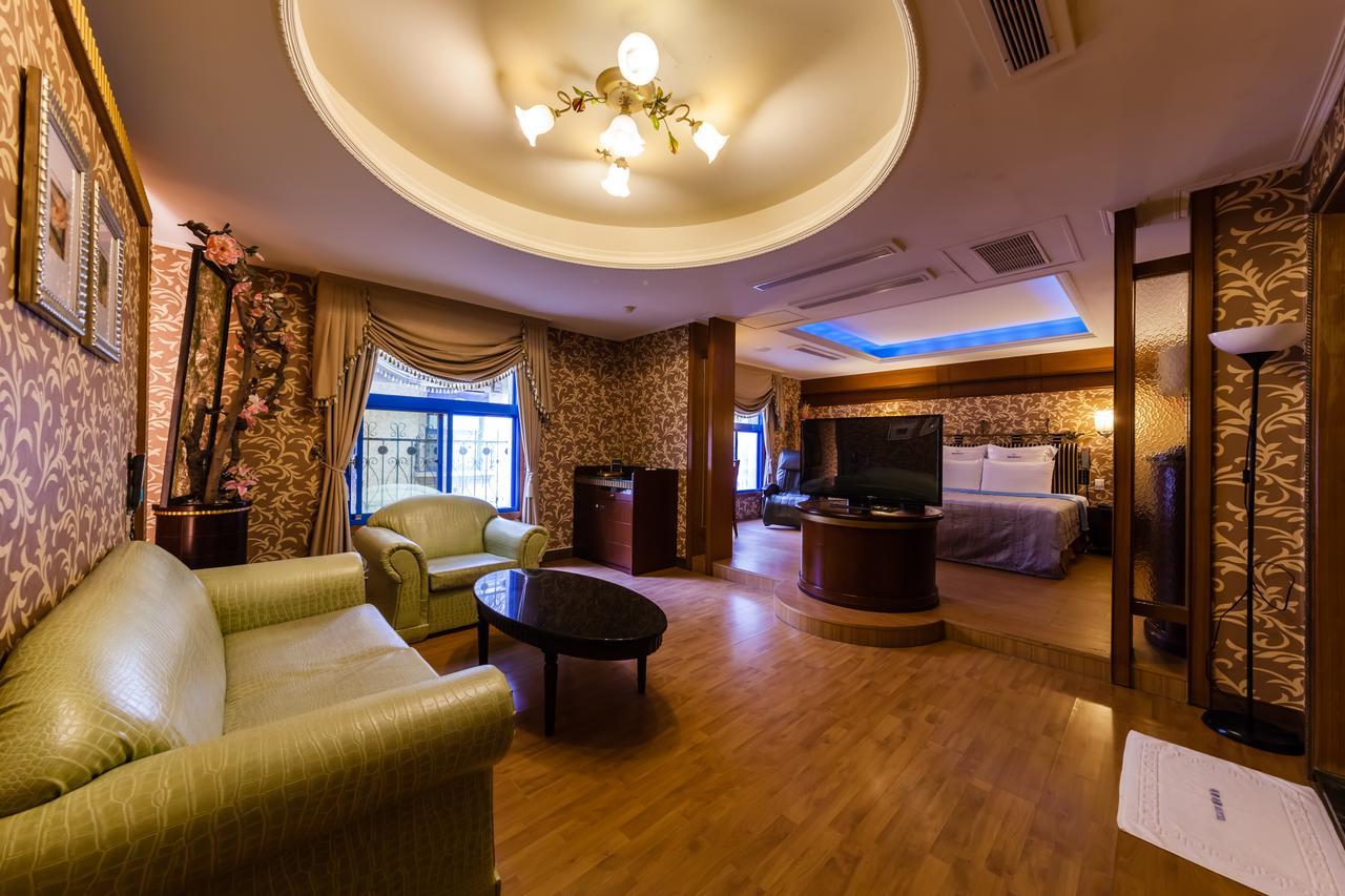 טאויואן Lestar Motel מראה חיצוני תמונה